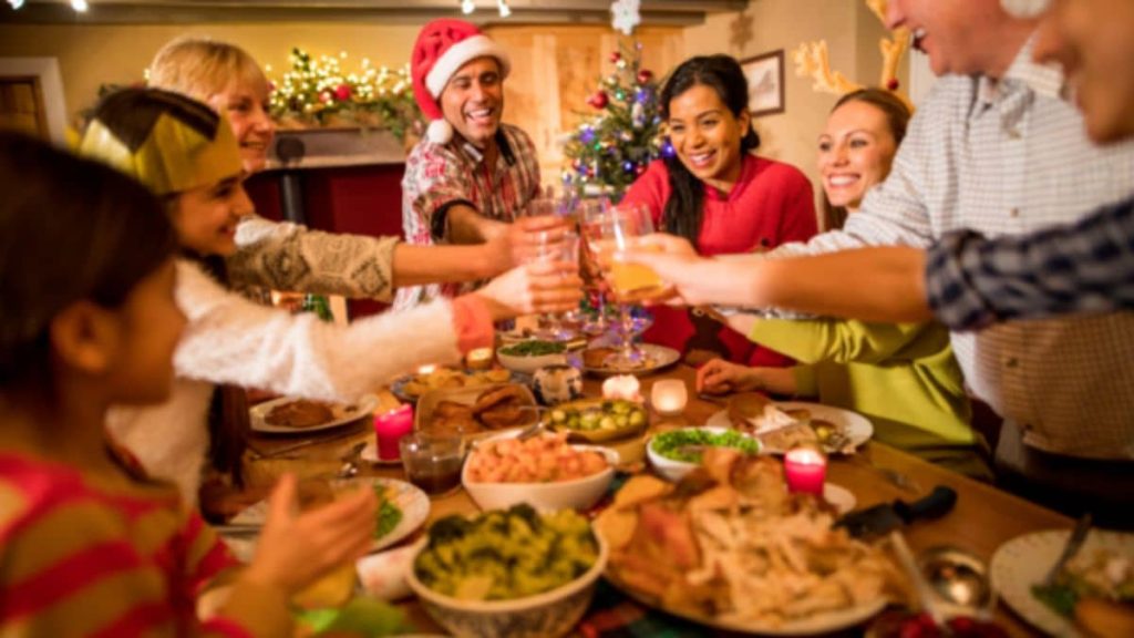 Where to Get Christmas Dinner To Go In 2025