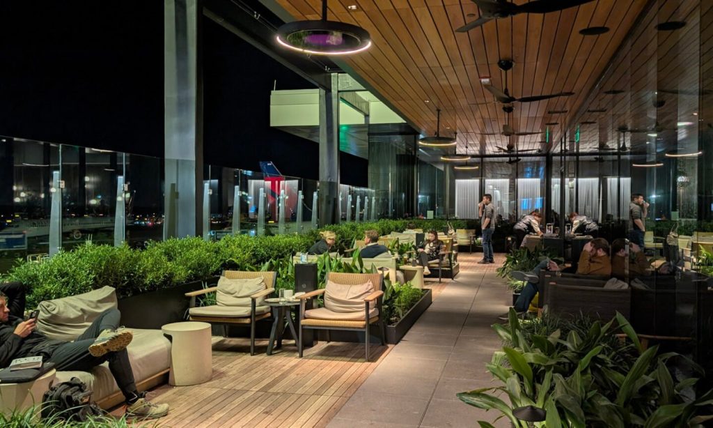 Centurion Lounge Atlanta: A Plant-Filled Escape