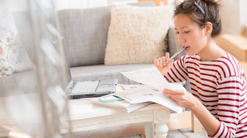We’re facing a student loan default crisis. This academic research might help