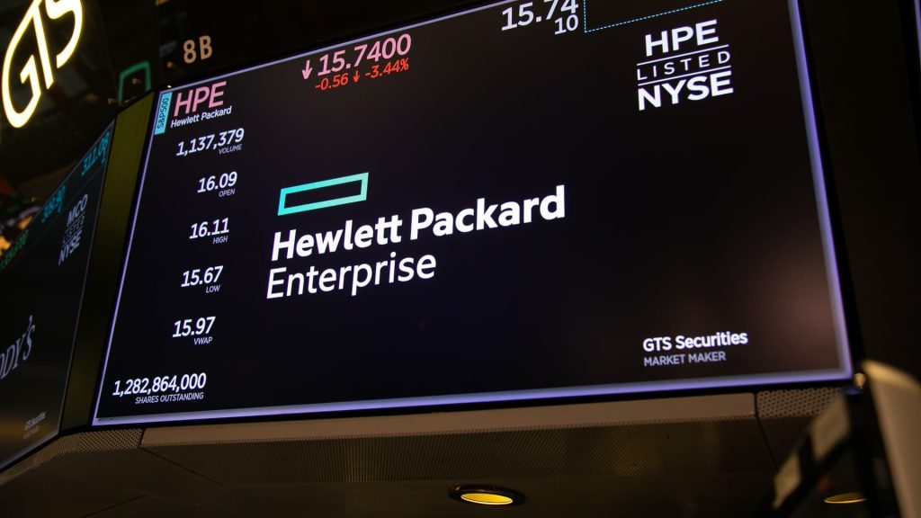 Stocks making the biggest moves after hours: HPE, CRWD, GWRE