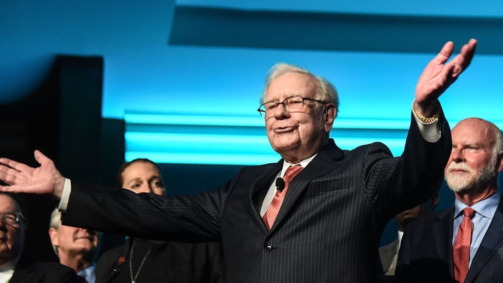 Warren Buffett’s Berkshire Hathaway annual meeting: 5 takeaways for investors