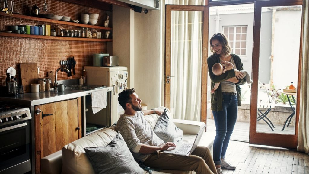Do’s and don’ts of saving during a recession