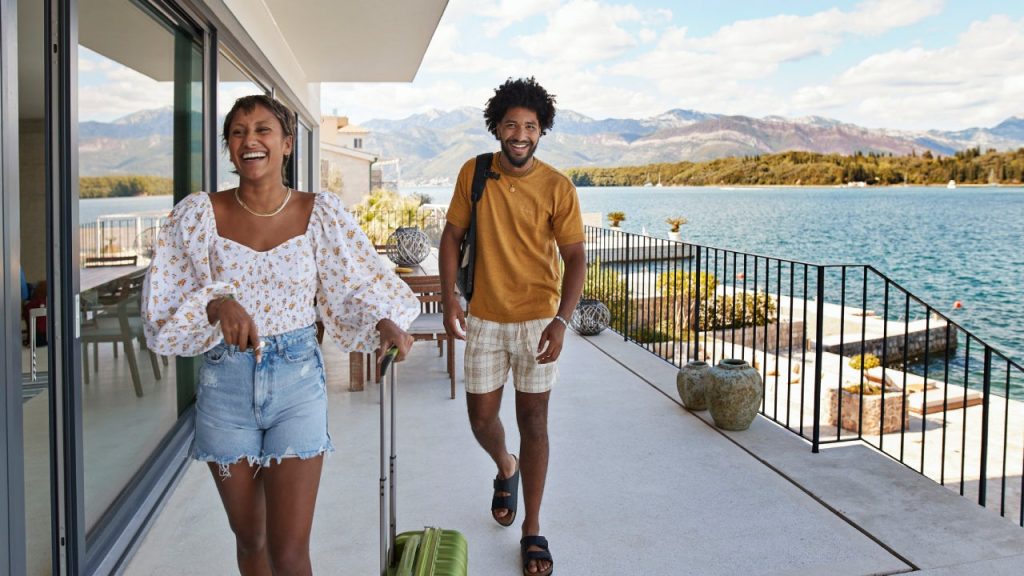 5 travel stocks and ETFs to watch as summer travel heats up