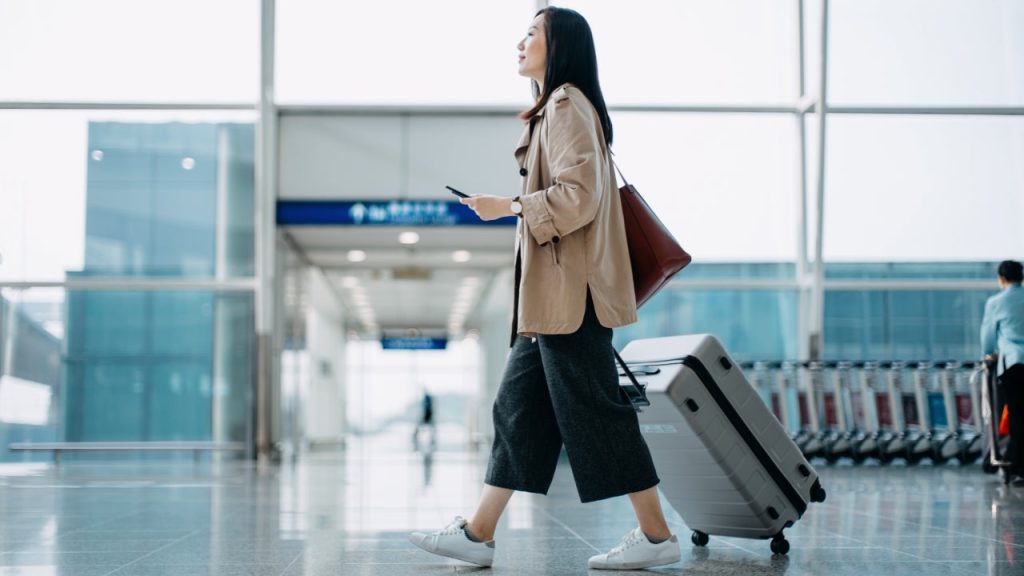 Best tools to book flights with points