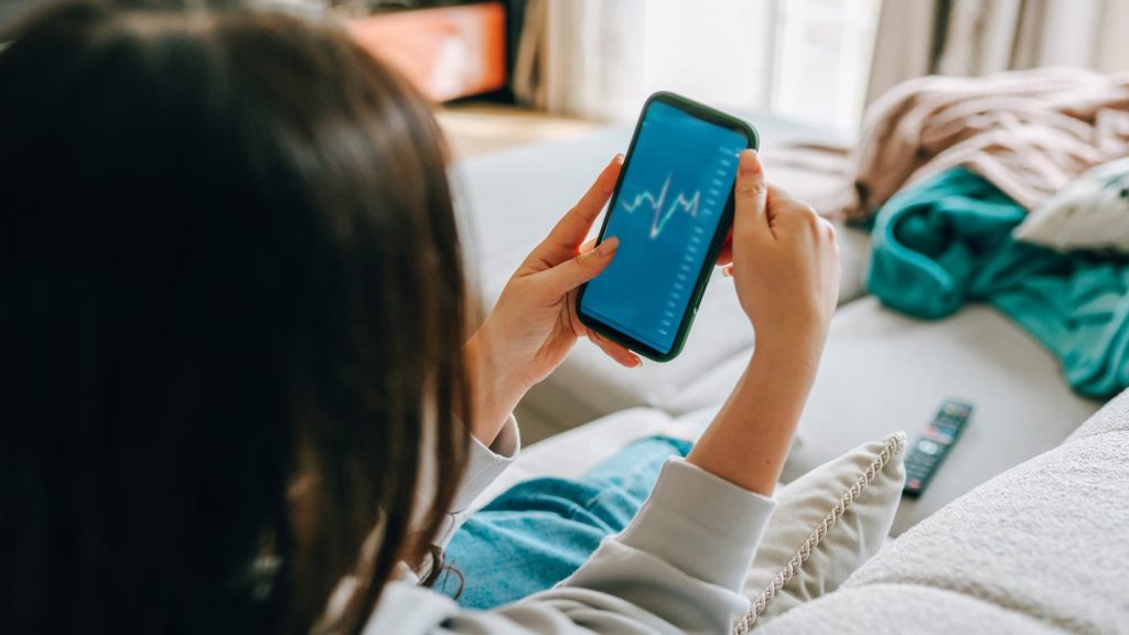 Active funds struggle ‘mightily’ to beat index funds: Morningstar