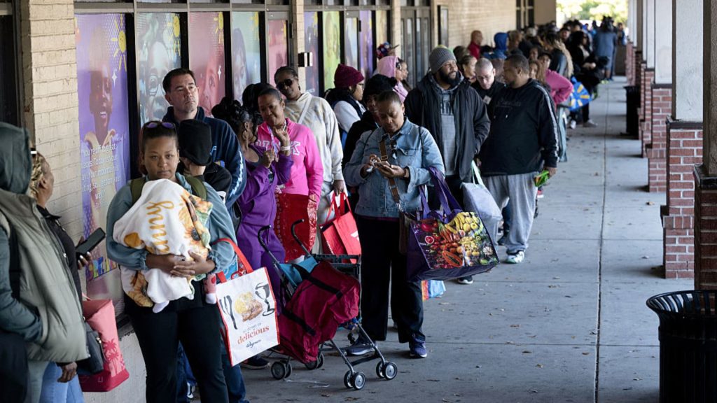 Government shutdown puts some nonprofits in jeopardy Government shutdown puts some nonprofits in jeopardy