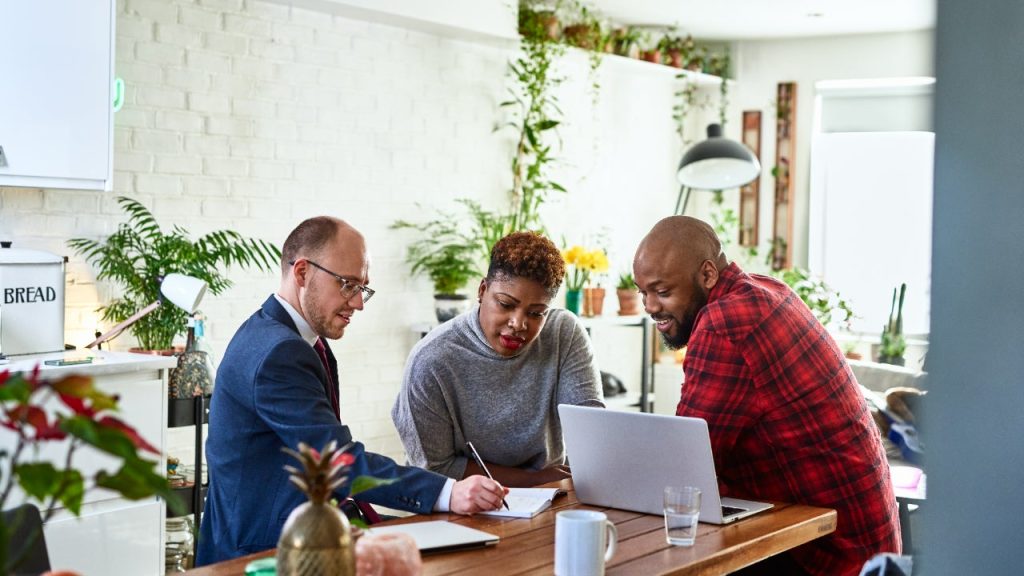 7 investing mistakes financial pros say you should avoid 7 investing mistakes financial pros say you should avoid