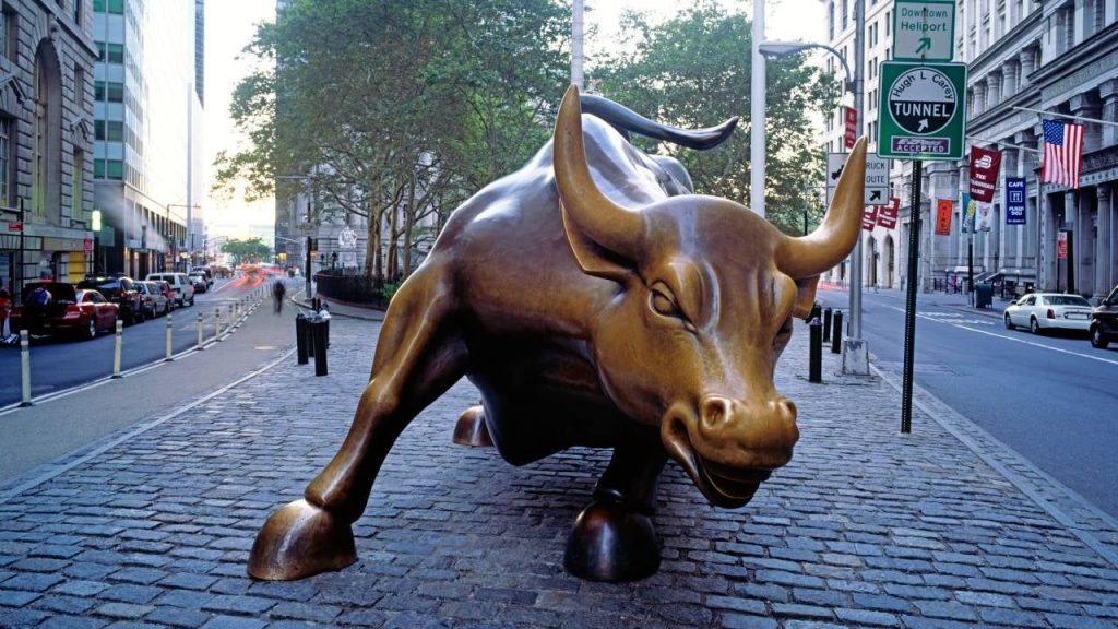 Survey: Market pros see stocks recovering from tariff shock, favor international stocks over next year