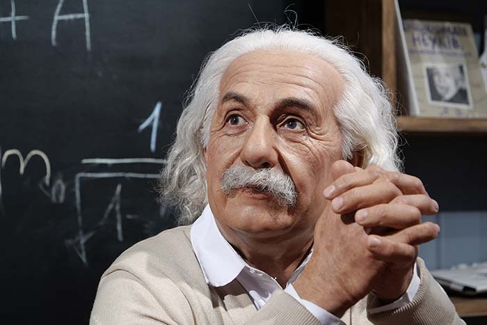 Learn From “The Einstein of Wall Street” Learn From “The Einstein of Wall Street”