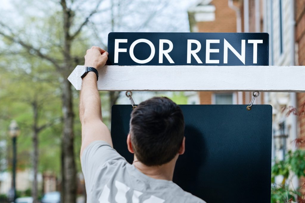 Are real estate agents shifting toward rental work in Canada? Are real estate agents shifting toward rental work in Canada?