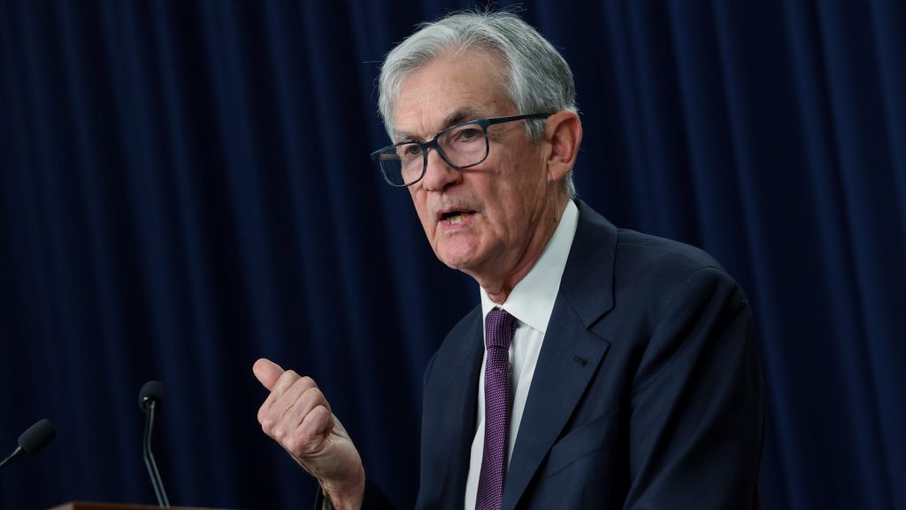 Fed officials still foresee rate cut this year, despite war impacts, minutes show Fed officials still foresee rate cut this year, despite war impacts, minutes show