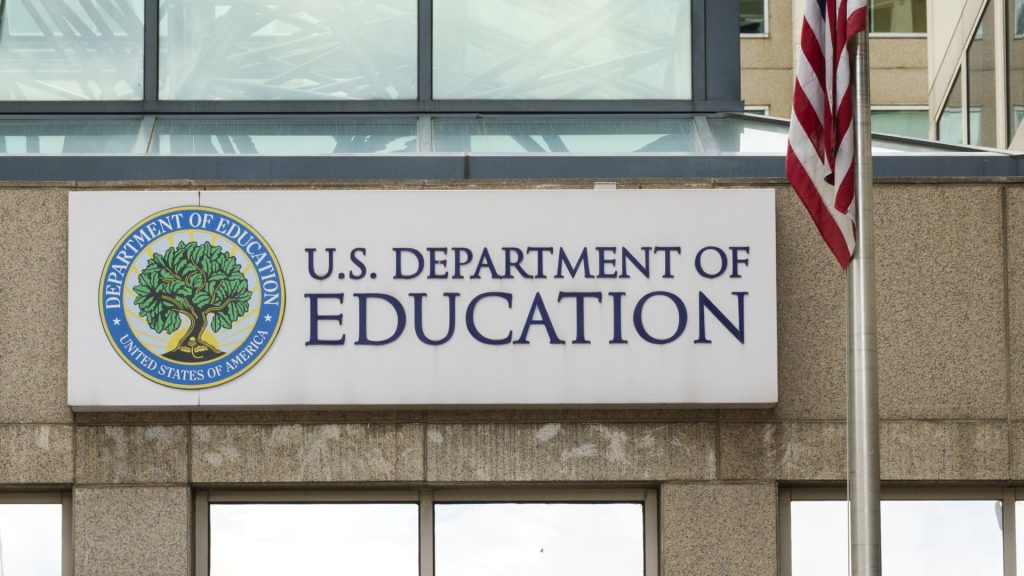 Grad PLUS rules unclear, financial aid group says