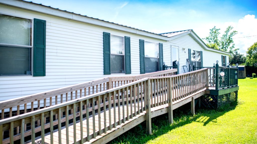 How to finance a mobile or manufactured home